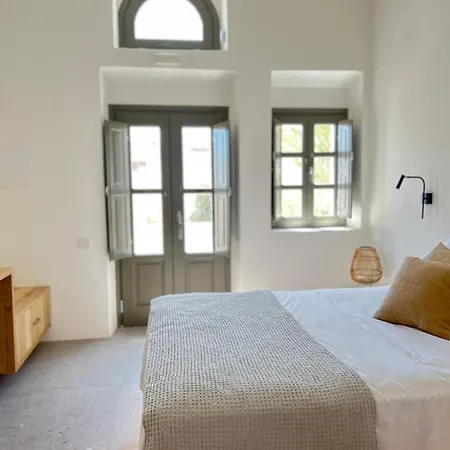 Saba Luxury