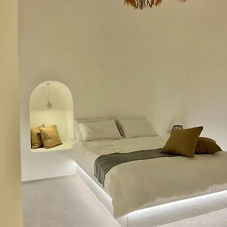 Saba Luxury Karterádosz